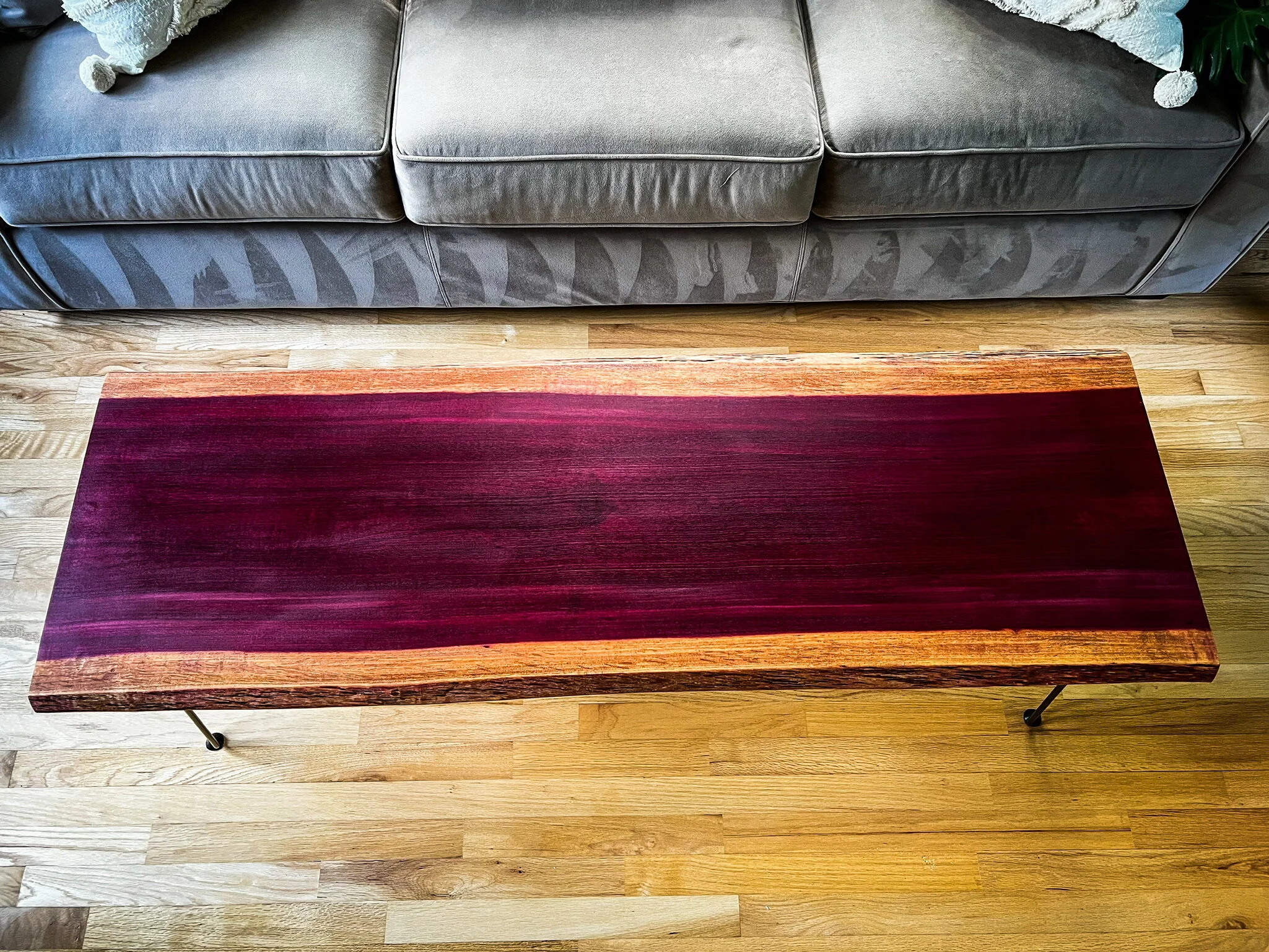 14B0B3C1-76F4-439C-BF2B-AF873D045938