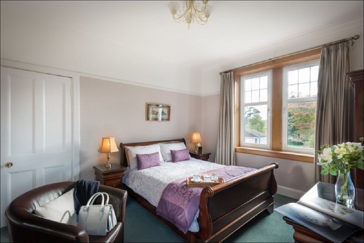 Chambre double violette Pinewood Country House