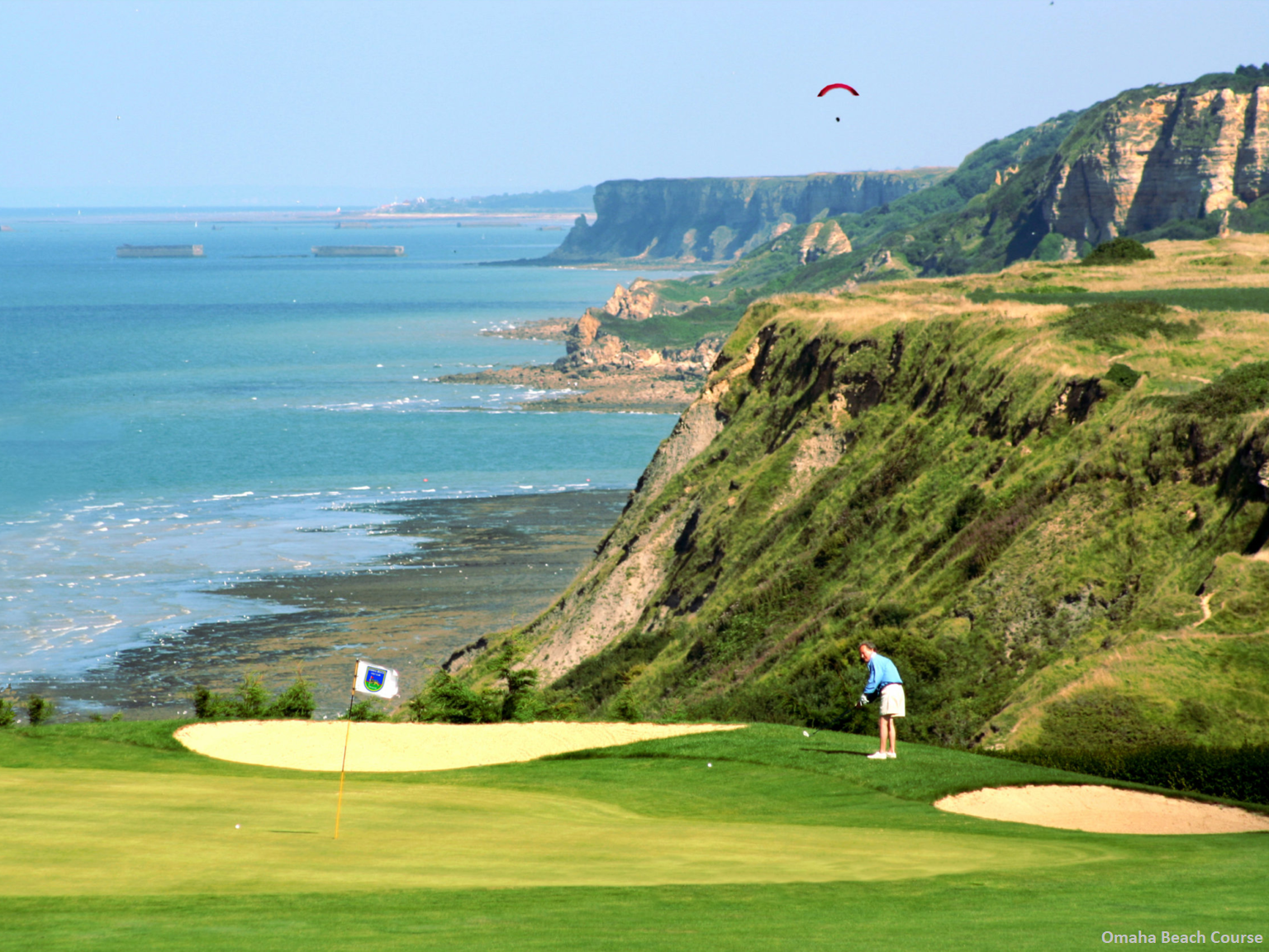 LE GOLF NATIONAL - Golf Sightseeing Tours - Private Golf tours in France,  Normandy, Brittany and Loire Valley