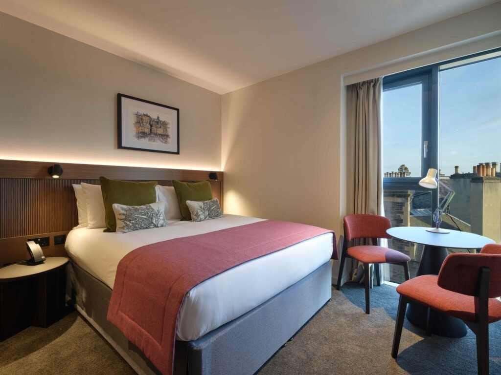 THE-RESIDENT-EDINBURGH-STANDARD-DOUBLE-BED-VIEW-1024x768.jpg