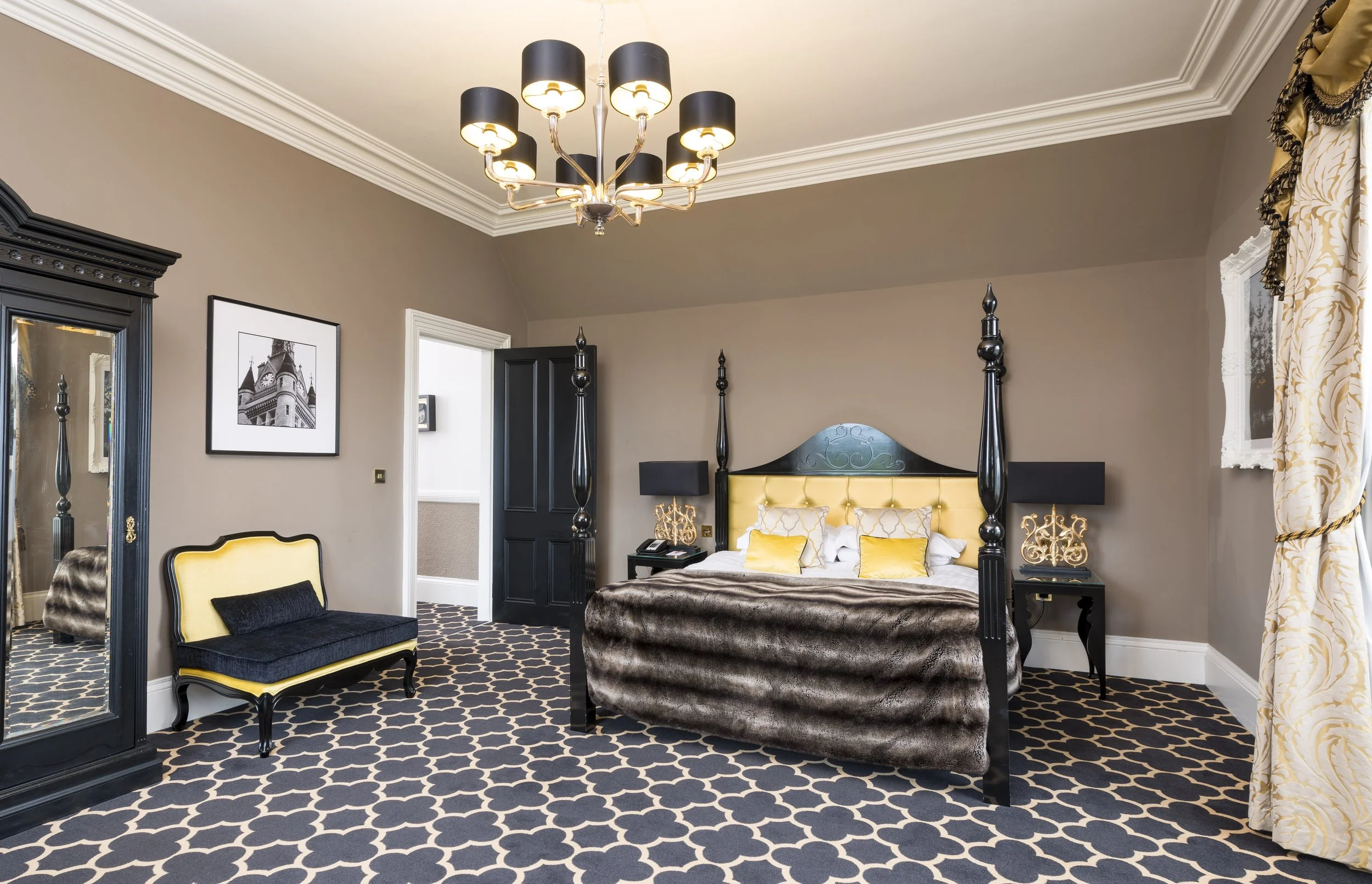 Blairs Suite 1.jpg