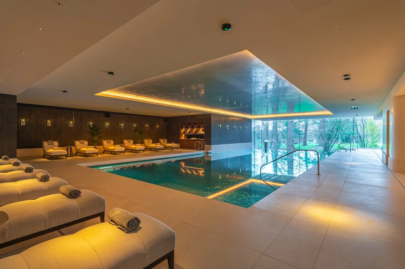 The Swimming Pool3.webp