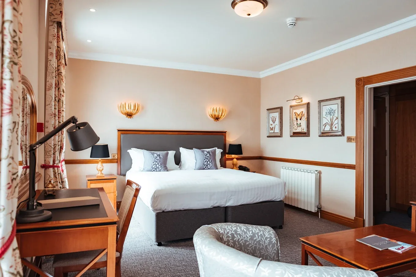 Superior Seaview room Hotel Cristina Jersey .webp