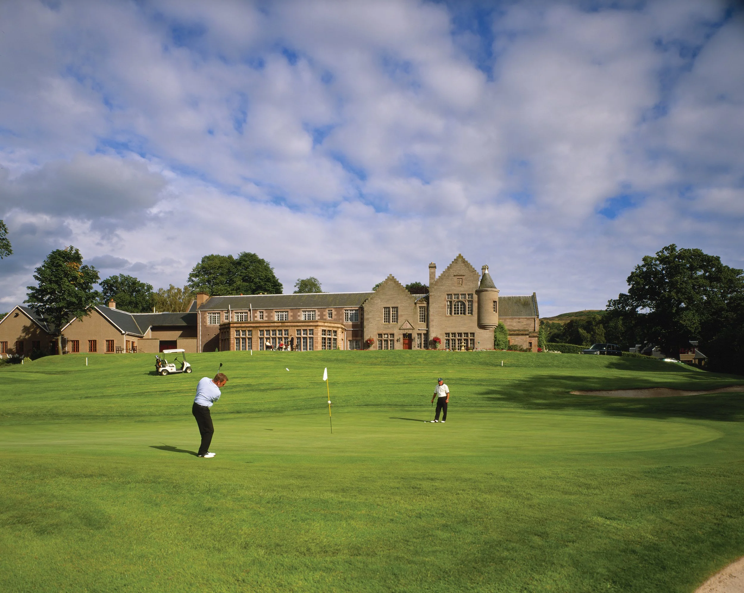 Murrayshall Hotel and 18th green 2.jpg