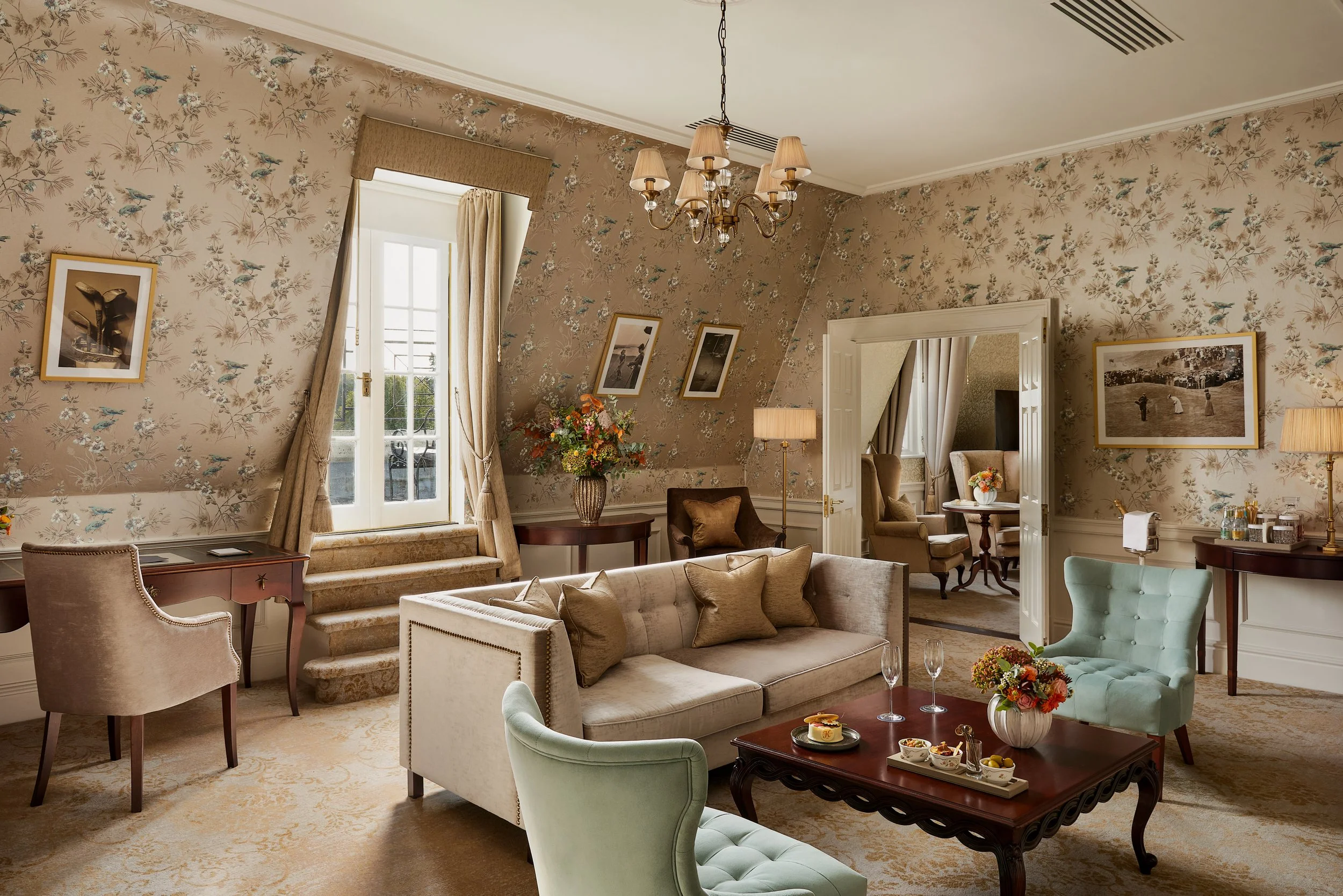 Presidential Suite East_1.jpg