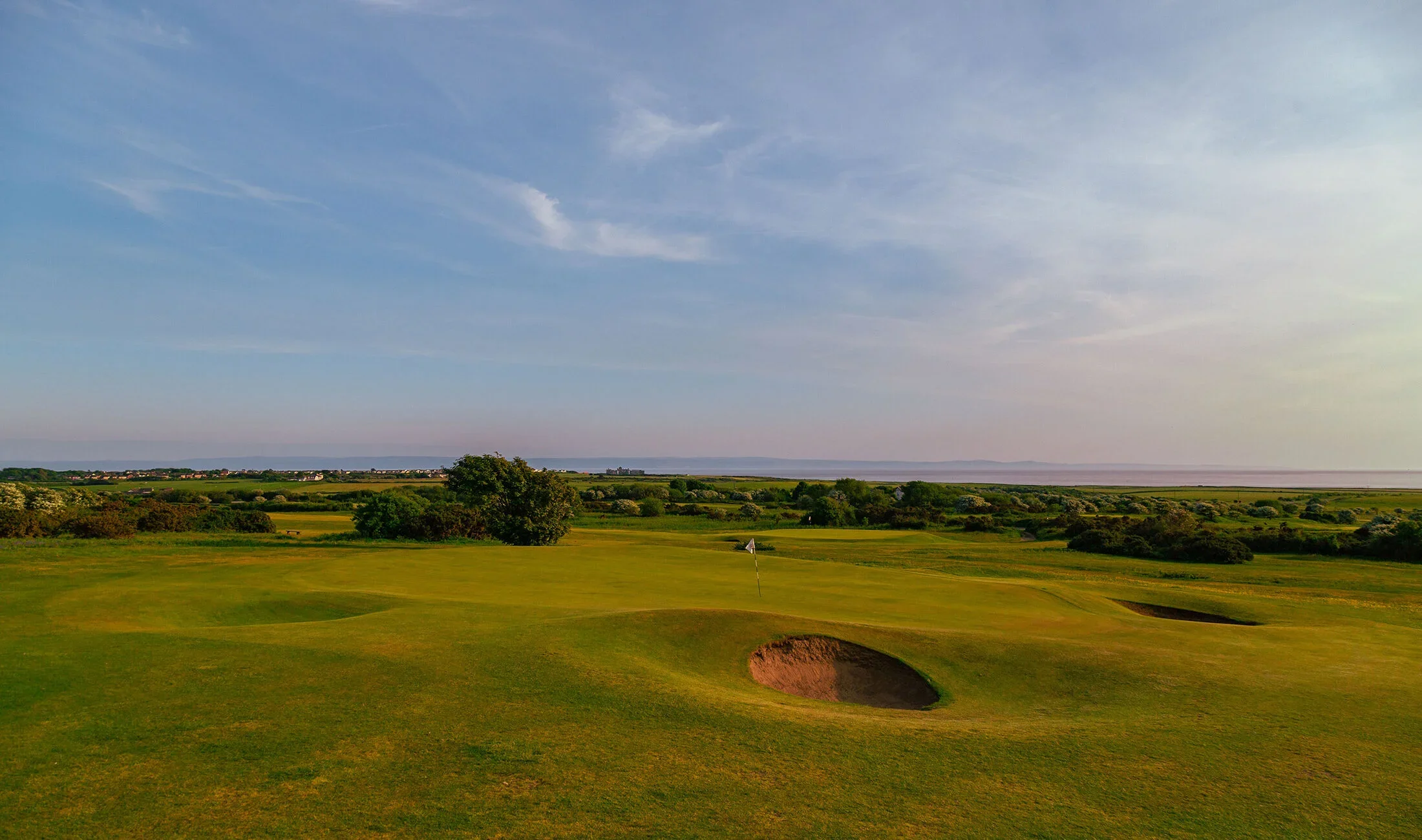 hole-3-pyleandkenfig-9342-2200x1300.webp