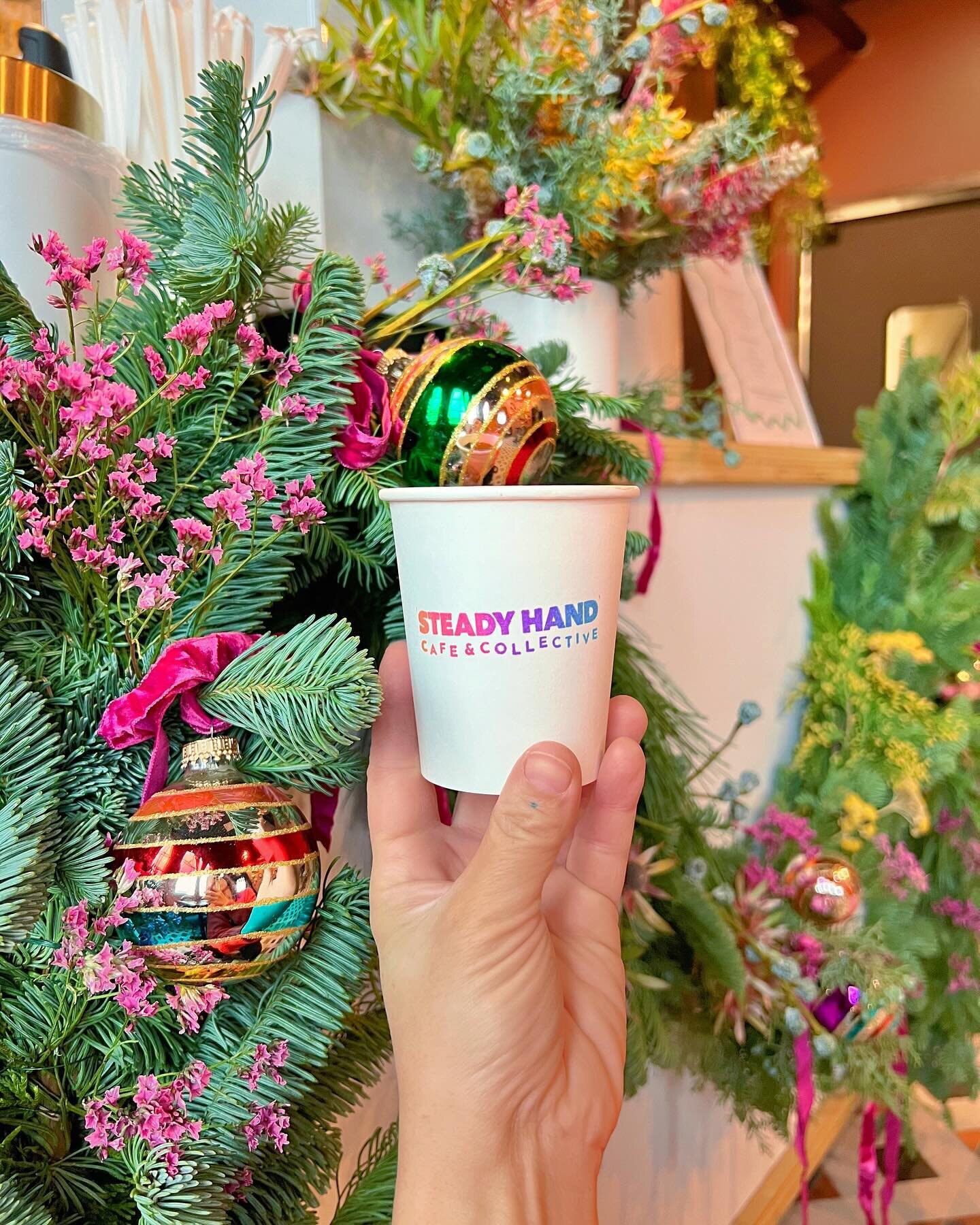 Holidays but make it ✨Steady Hand✨ 🌈☕️🎄

@threegirlsfloral designed us the most  colorful, wild, and whimsical garland installation for the pop up cafe at @rbar_asburypark . We&rsquo;re so so grateful to have such talented and generous friends in t