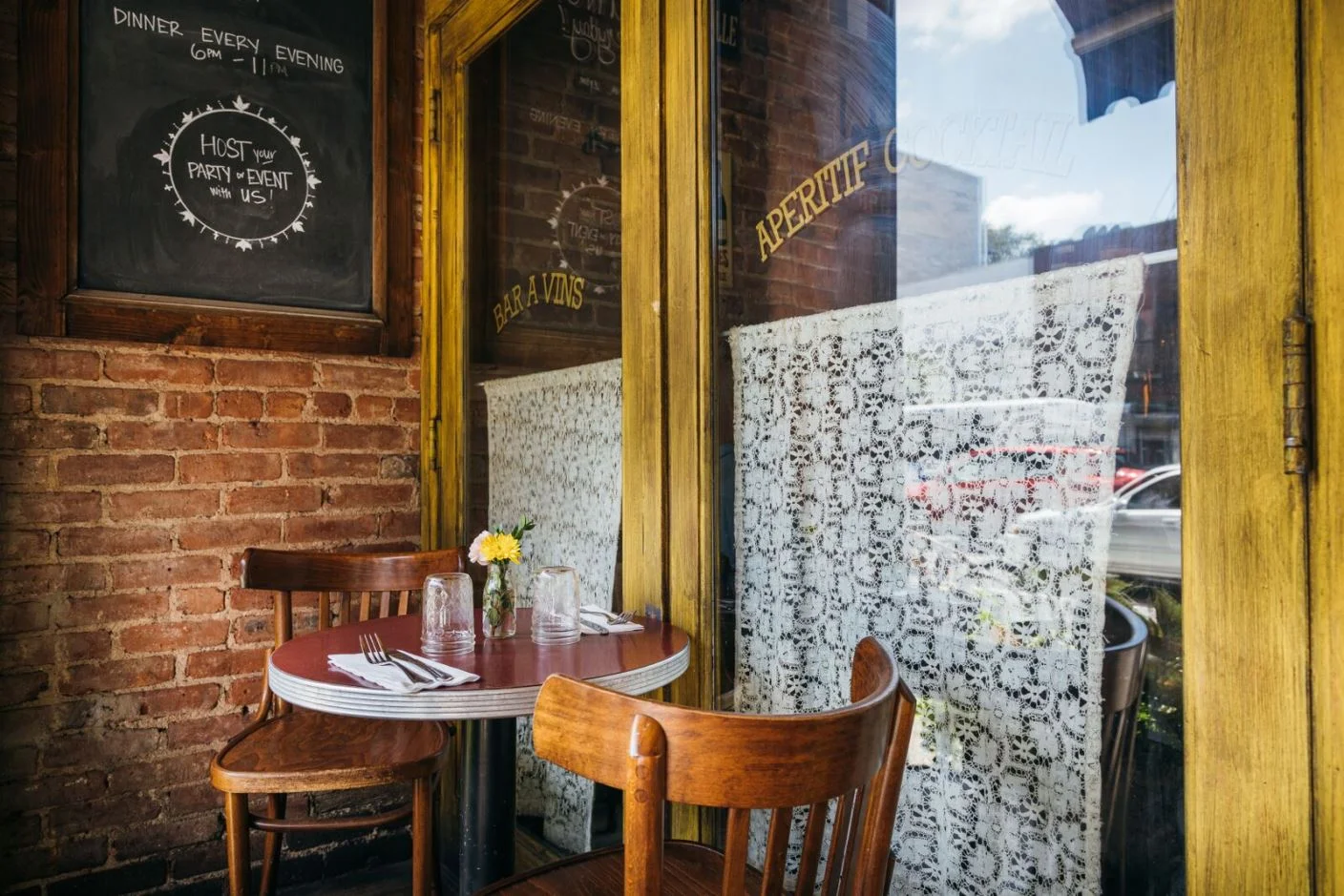 Where to dine al fresco on Grand Street