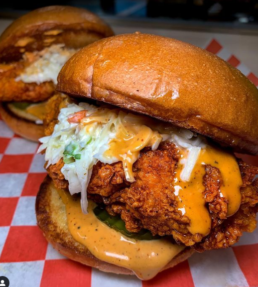Birdie's Hot Chicken Opens at 810 Grand Street