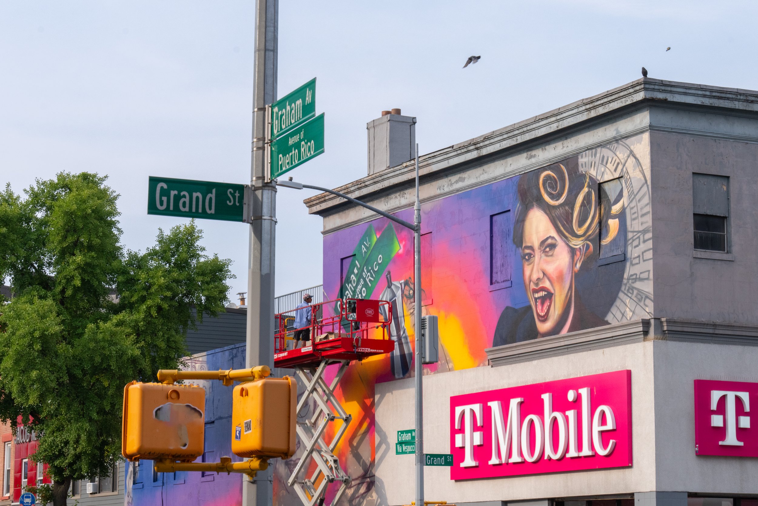 Grand Street BID x 725 Grand Mural_Process_07JUL2023-21.jpg