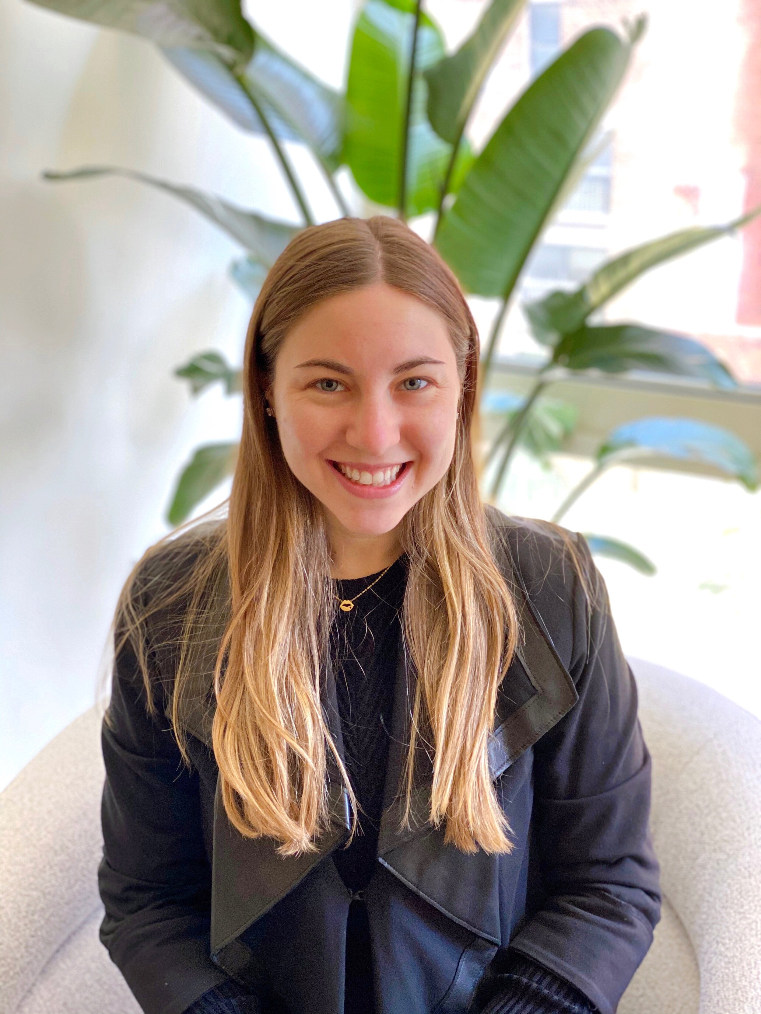 Meet Elizabeth! Upsider Therapy's Newest Therapist