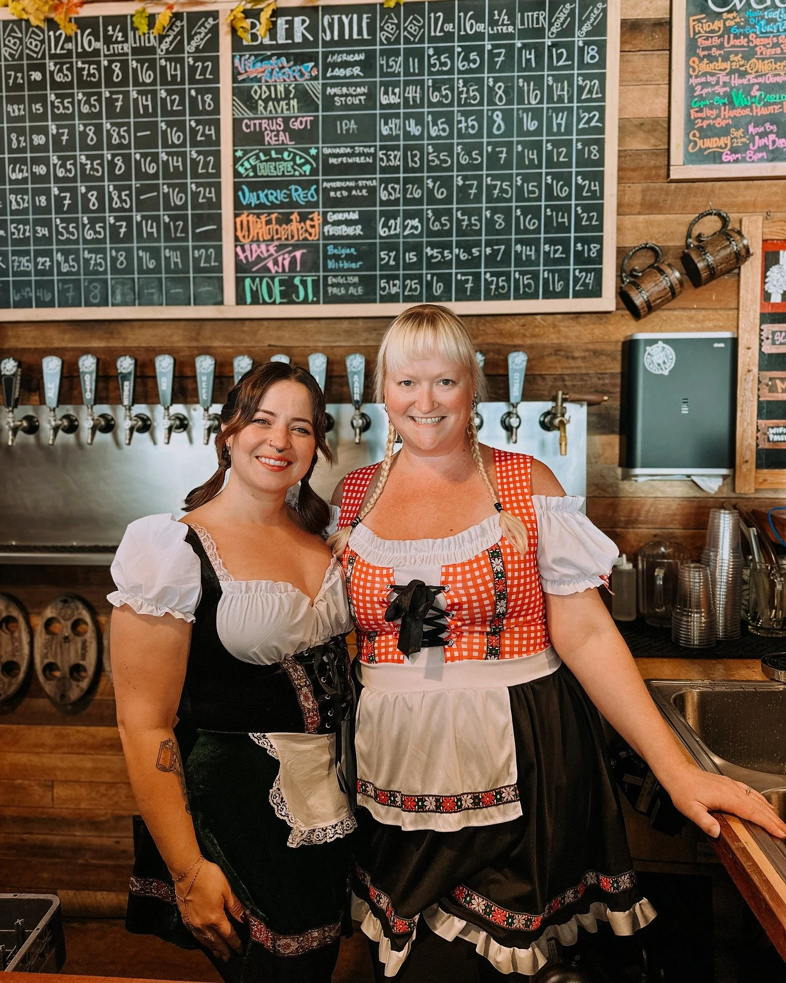 It's Oktoberfest Weekend, the beer will be flowing, the Vikings will run and the summer markets are turning into holiday markets. It's a busy weekend in Kitsap! 
Today is a day for a choose your own adventure. Here are some of our top suggestions for