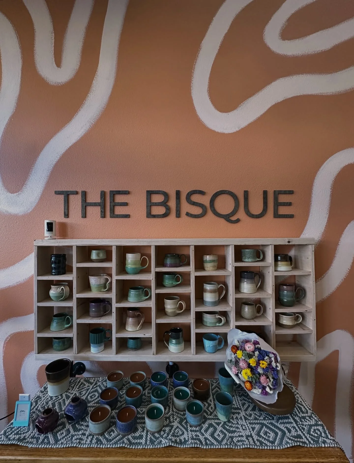 Speaking of things we love about Port Orchard&hellip;we wanted to extend a very special warm welcome to The Bisque @thebisqueco - a brand new pottery workshop, retail and membership space on Bay Street! The Bisque celebrated their Grand Opening YESTE