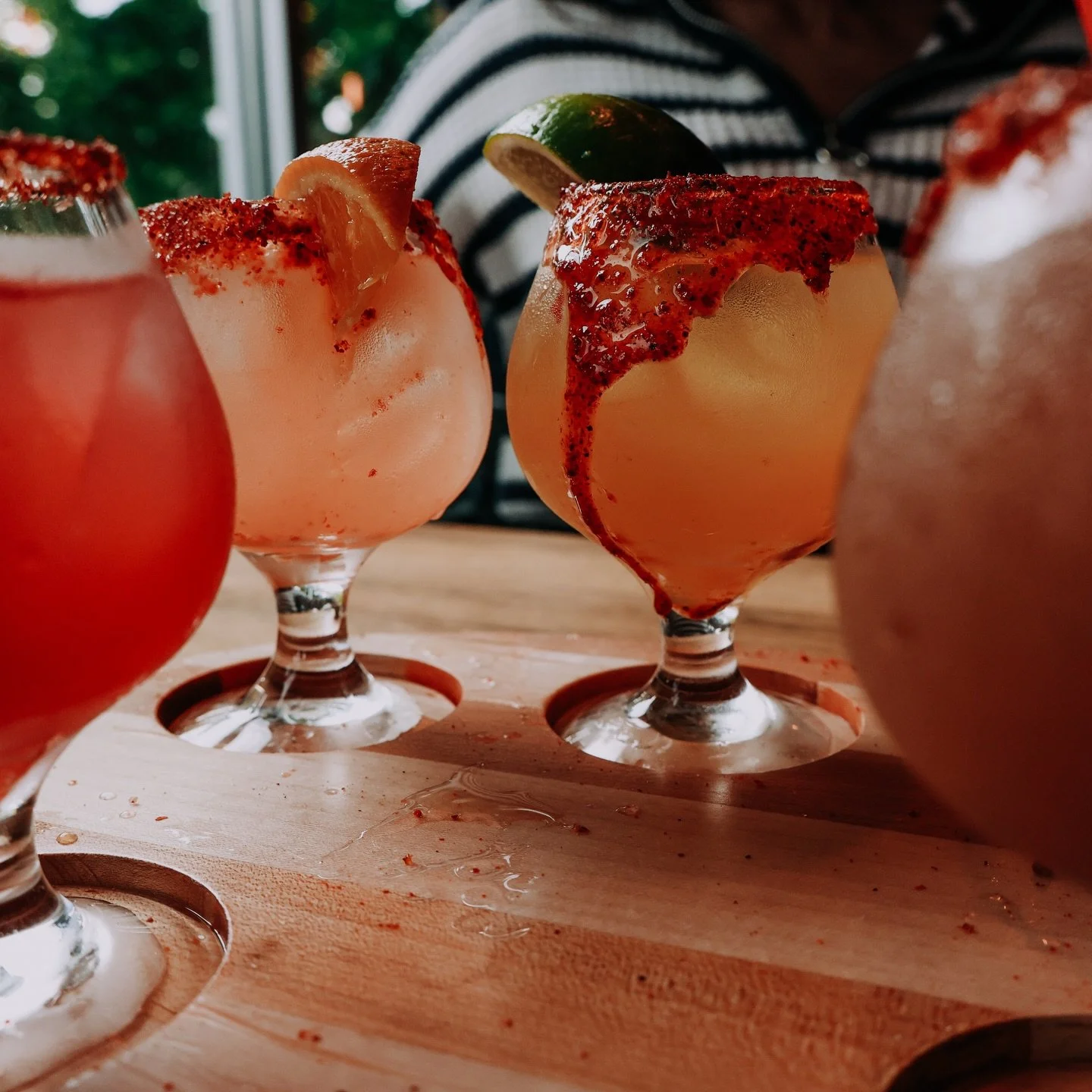 Kicking back after a fun evening exploring @downtownbremerton with a bucket-list-worthy margarita tasting at @mezcalitosmex. Great food, amazing service, and conveniently located near the Bremerton ferry terminal.