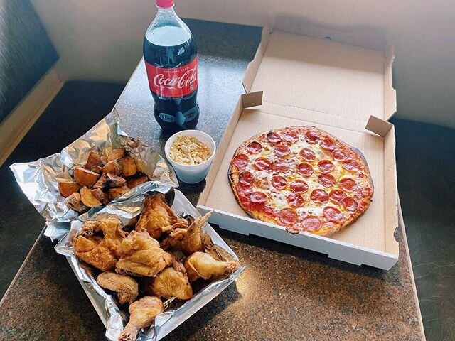 $30 for all this!? You can feed the whole family! -8 piece broasted chicken &amp; broasted potatoes - 14 &ldquo; pepperoni pizza - coleslaw - 2 liter of pop 
Make Cranker&rsquo;s your dinner night plans, trust us, we are better than the fast food joi