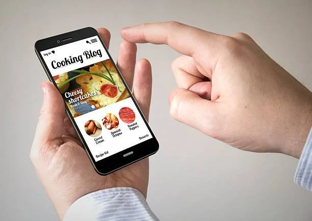 Digital Ambiance: Crafting Restaurant Websites That Captivate and Convert