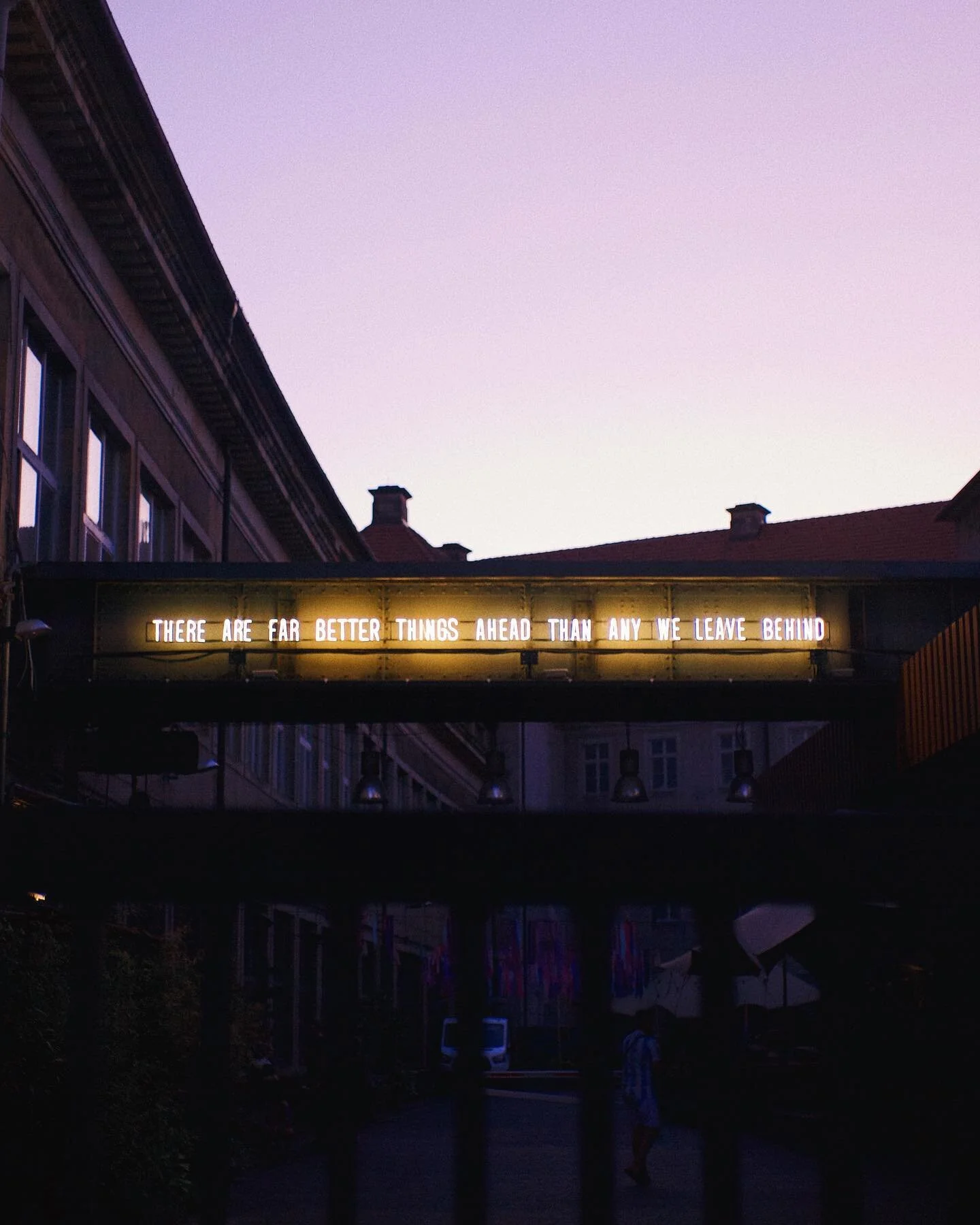 this one stuck with me
35mm digital | lecia m240 + 35mm f/2.0 + VSCO E5