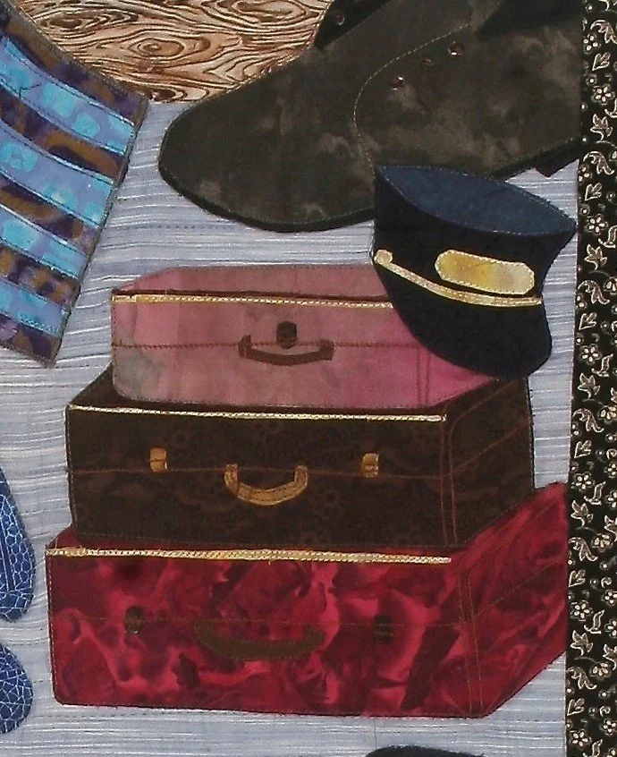 TravelingShoesLuggageDetail.jpg
