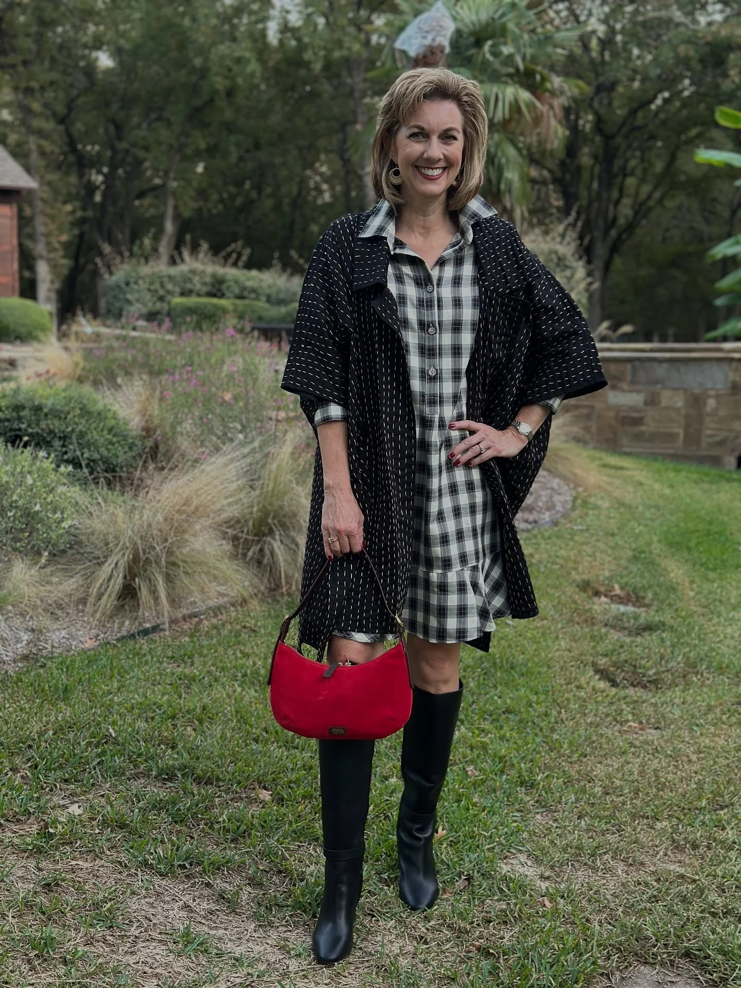 Well, hello fall! We’re ready for you to stick around for a while. .
.
.
#newarrivals #hollyshaedesign #dogsonthehunt #sela #francesvalentinebags #fallinlove #tsgfortworth #campbowiedistrict #keepingupwiththejoneses