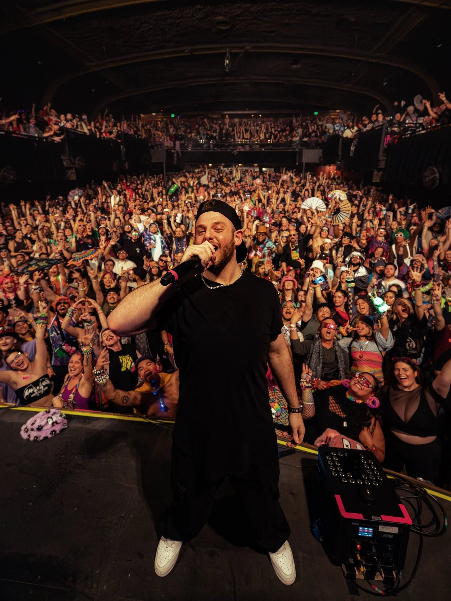 2026 - 2016 ❤️ I know I'm hella late to this trend.. but still wanted to share this. This project went through so many lives and it's so easy to forget the past and focus on the present. but I'm truly grateful and lucky to be here still doing what I 