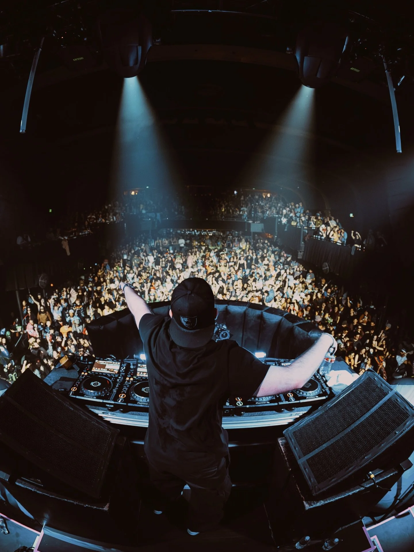 upcoming shows in San Francisco, Portland, Columbus + Dallas 🧘 can't wait to see you all soon!! (working on a 30+ city tour in the meanwhile for later this year.. talk about soft launching)