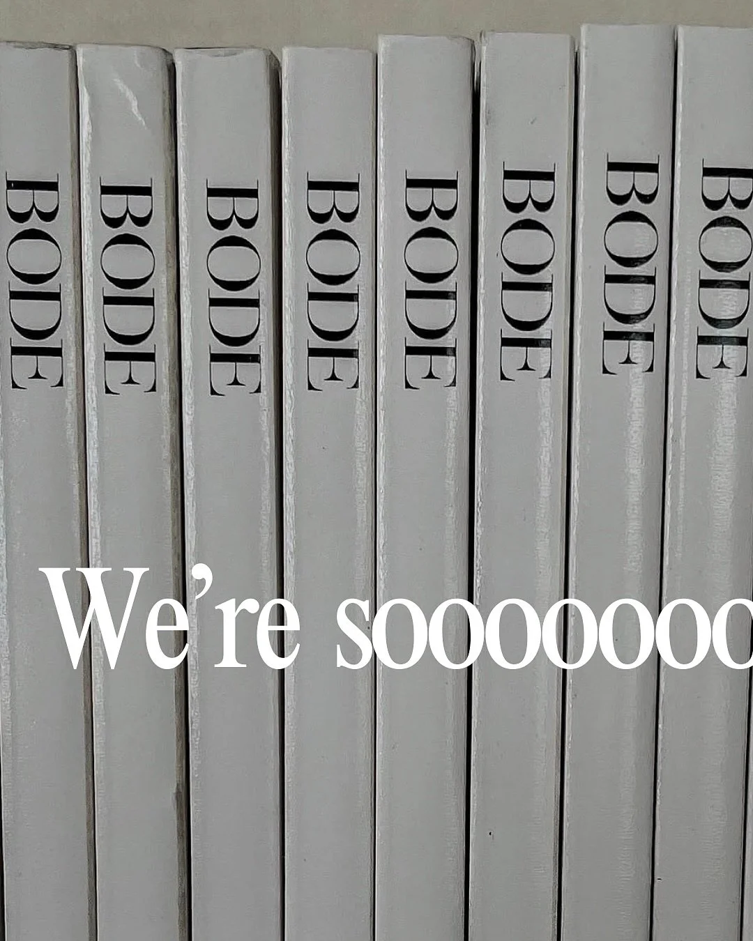 BACK TO BUSINESS! 🖤 Did you miss us?!
 

#publication #lifestyle #announcement #girlboss #womenrunbusiness