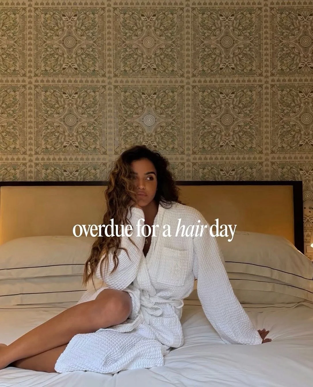 Summer may be behind us, but bouncy, healthy curls are never out of season. In fact, Autumn is an optimal time to embrace change and learn to love your natural mane. @juliamuniz shares her tips for transitioning to her natural roots at the link in bi
