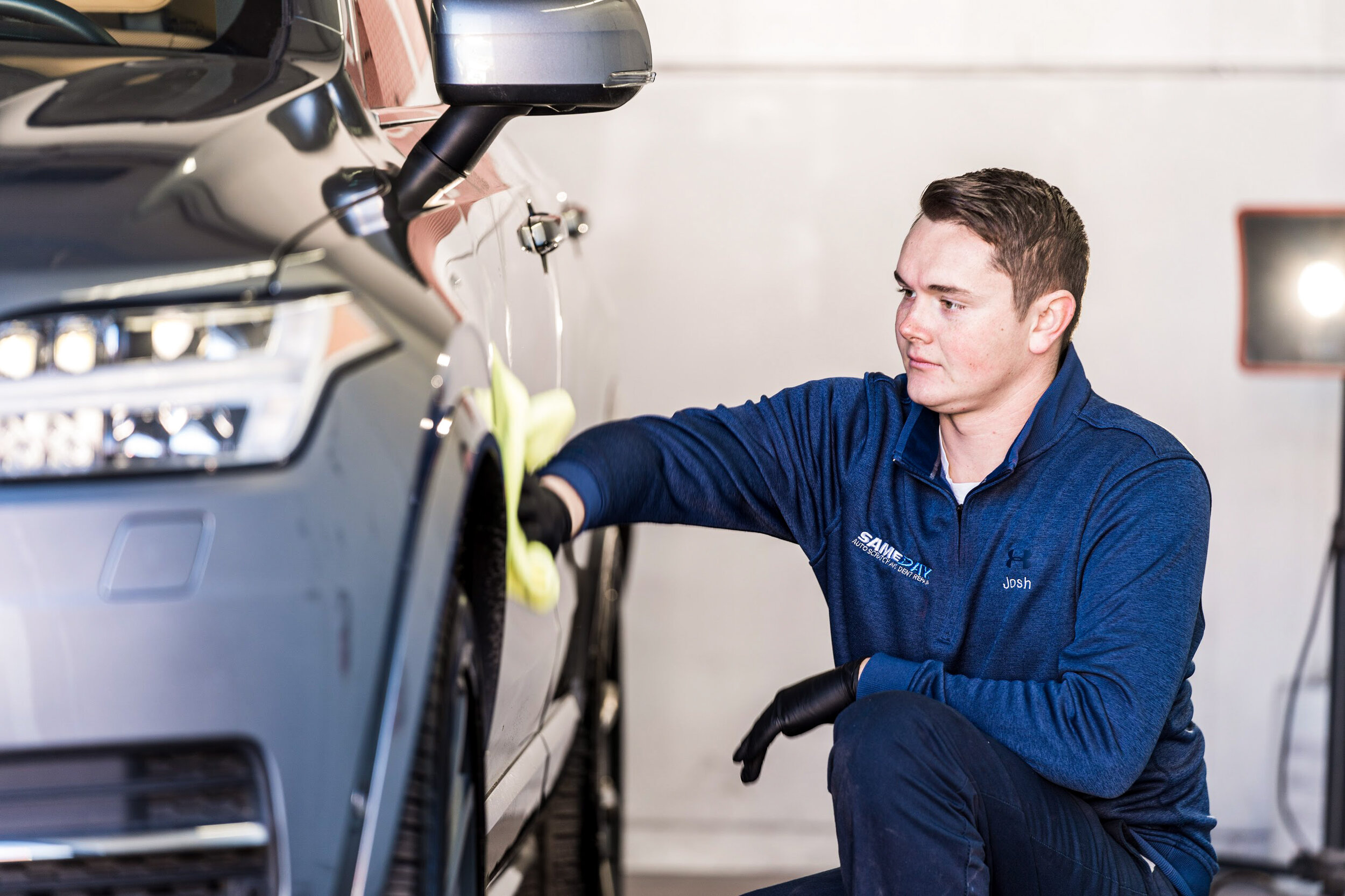 Sameday Auto Scratch and Dent Repair