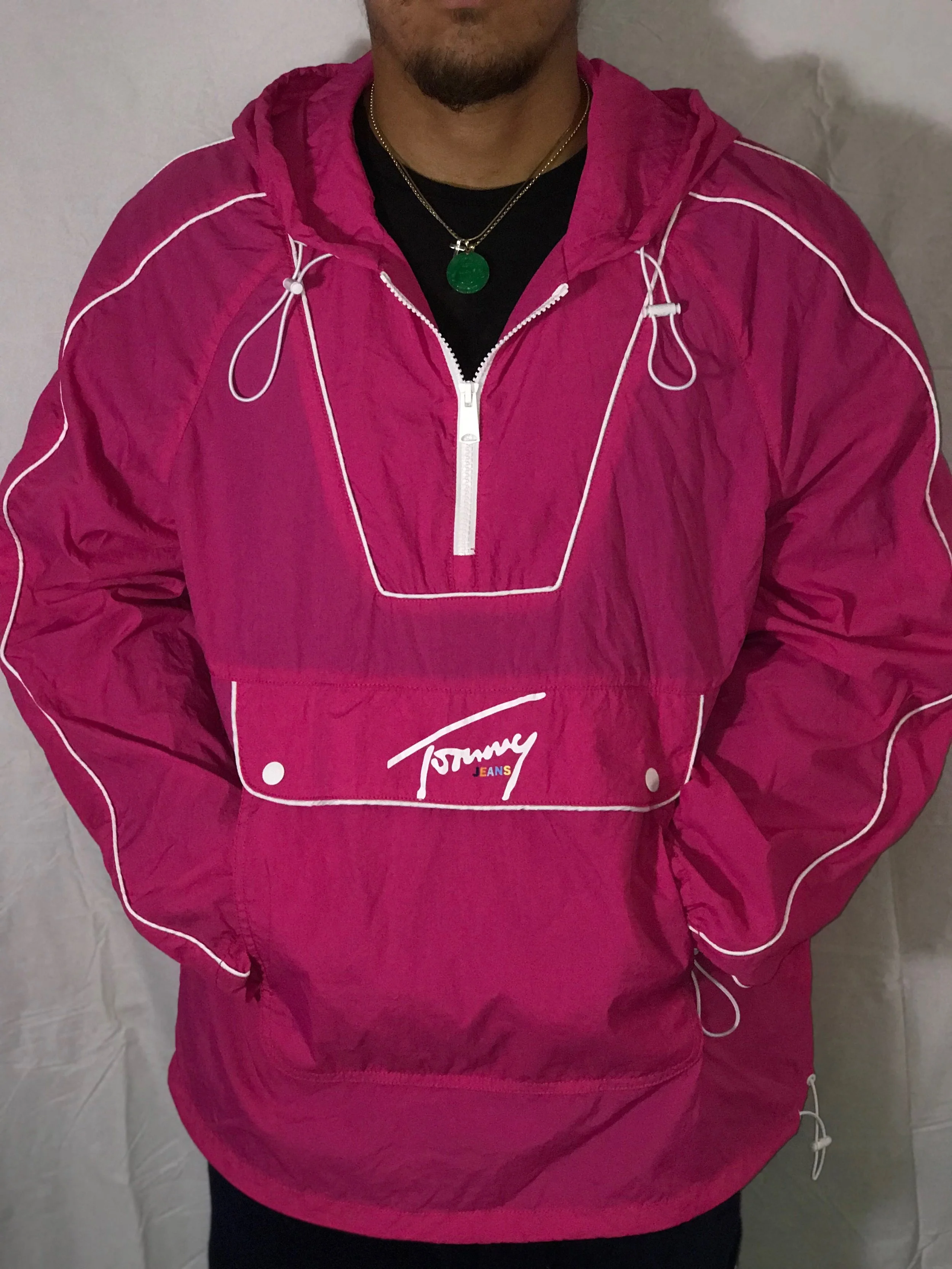 TOMMY JEANS CONTRAST PIPING WINDBREAKER