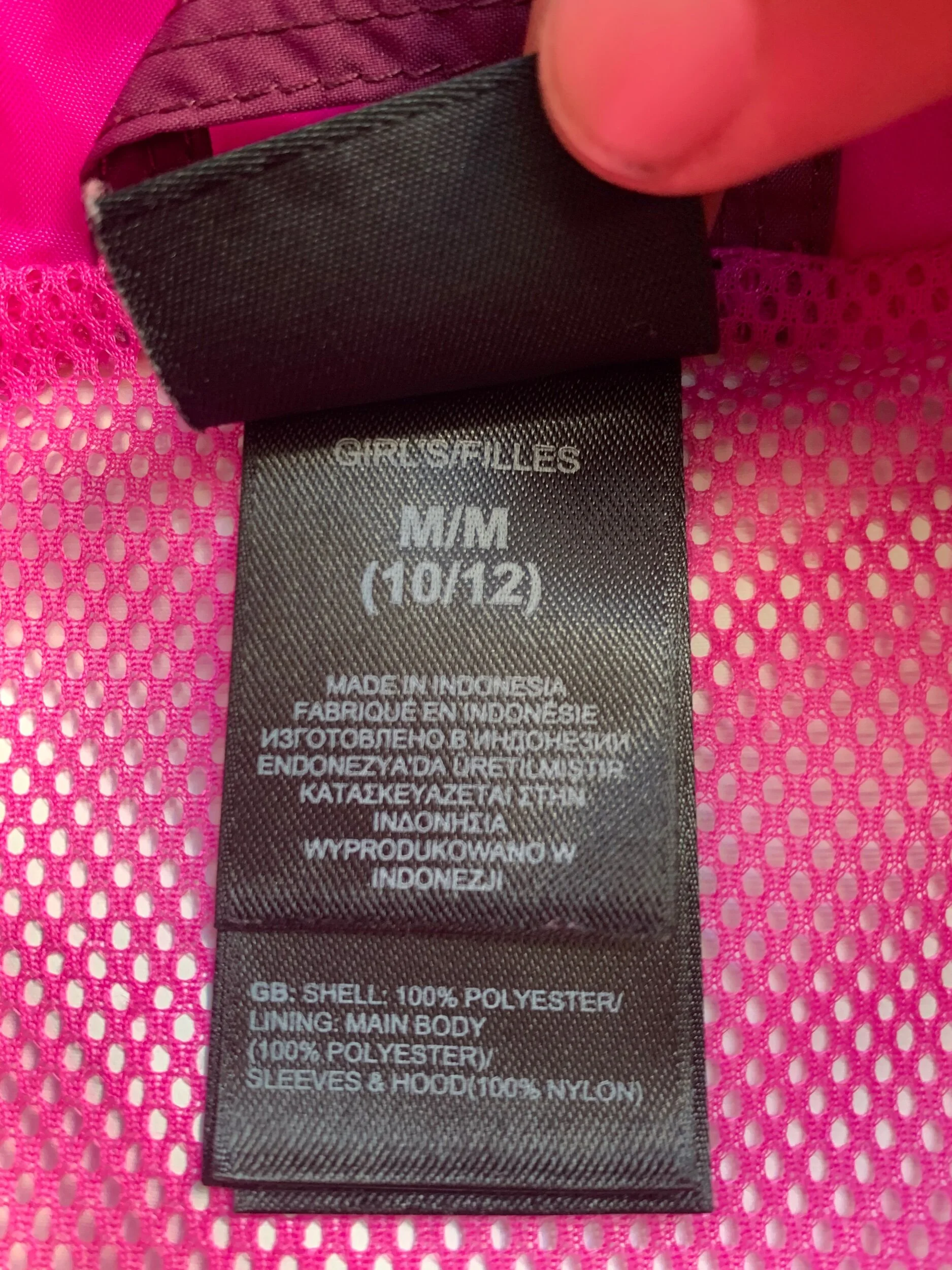 FA2F8173-1C10-4A72-A5F6-C3F5D59B17C4