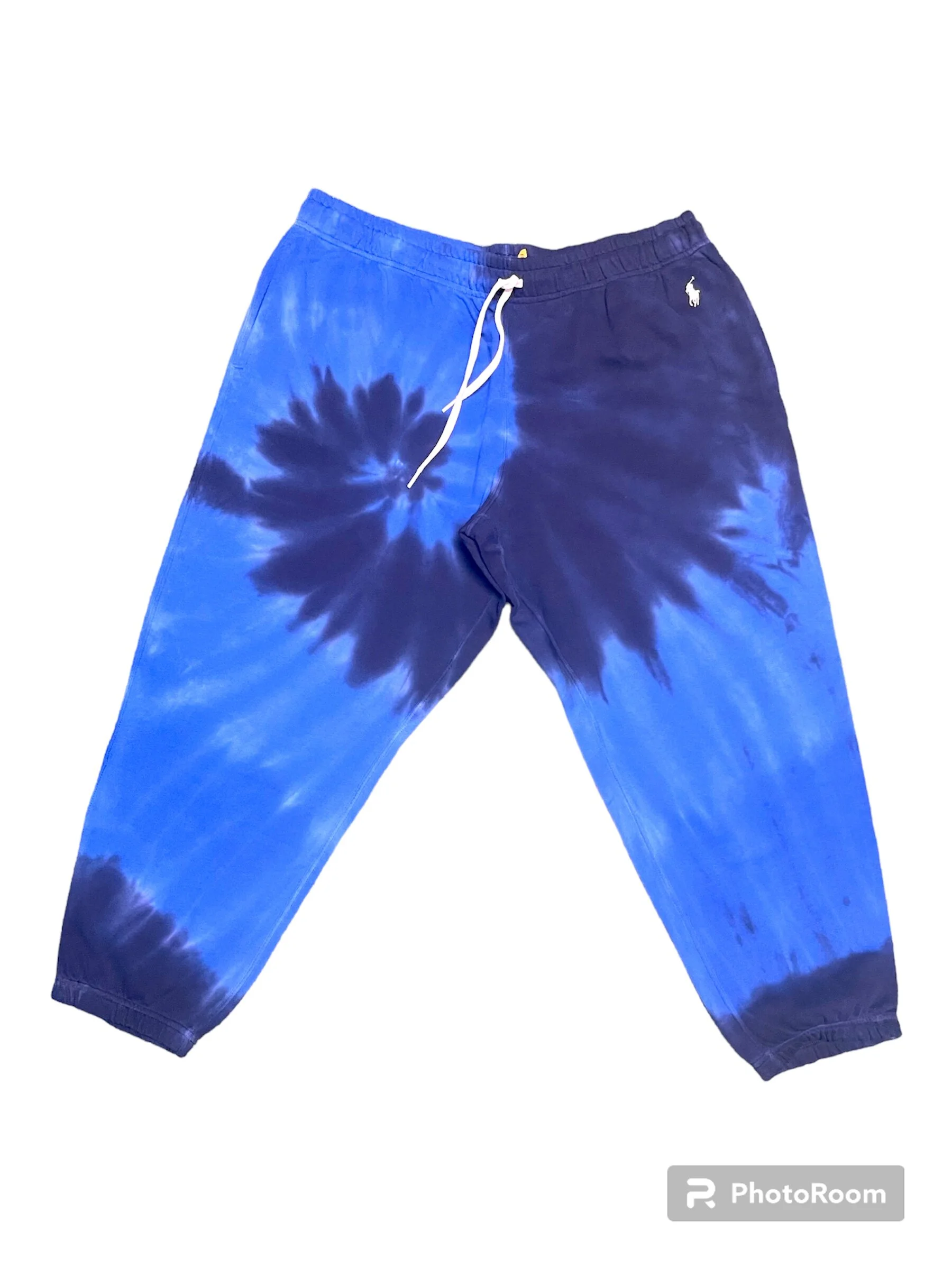 781F199B-943E-4384-822F-CFA24855ED5C