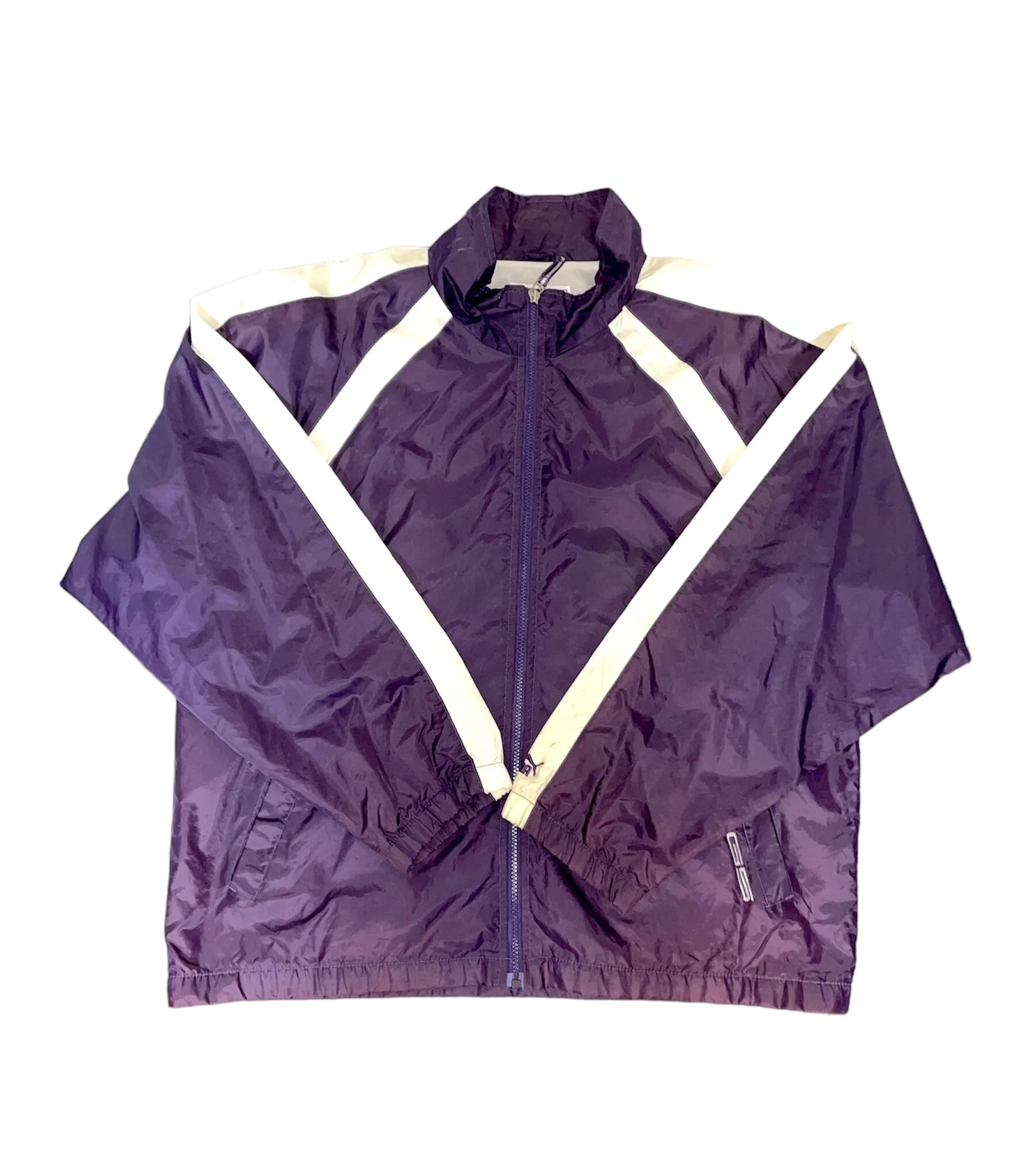 7AA75D1B-CB4A-4873-BEB0-773B9F9EA1E5