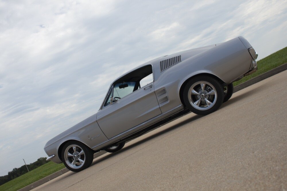 Struble 1967 RestoMod Ford Mustang Fastback Featured 0022.jpg