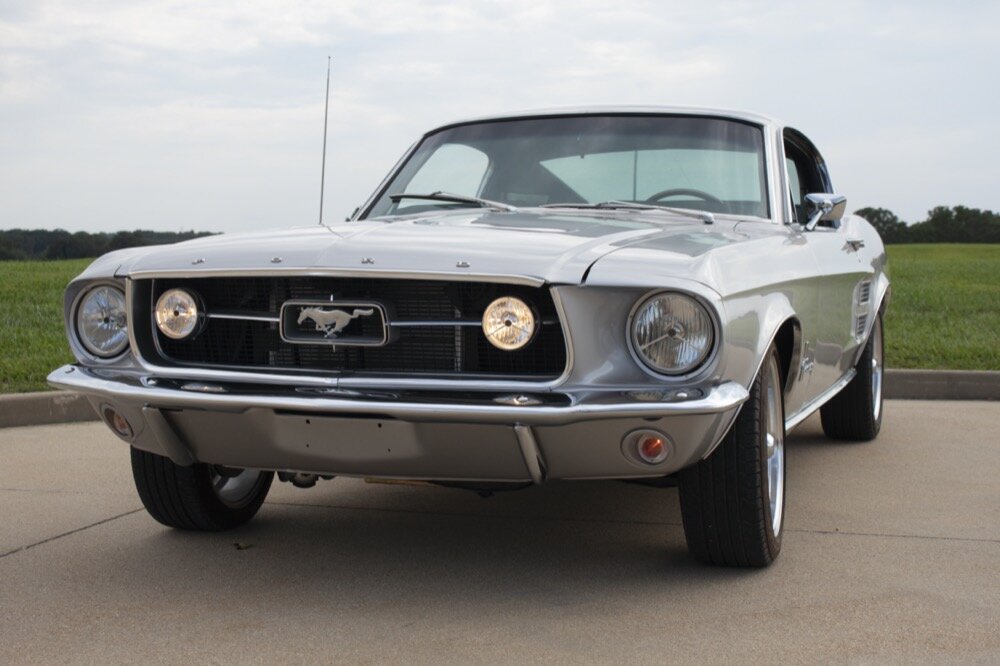 Struble 1967 RestoMod Ford Mustang Fastback Featured 0057.jpg