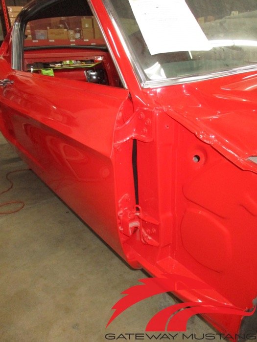LaFaire 1968 Pro Touring Ford Mustang Fastback 0465.JPG