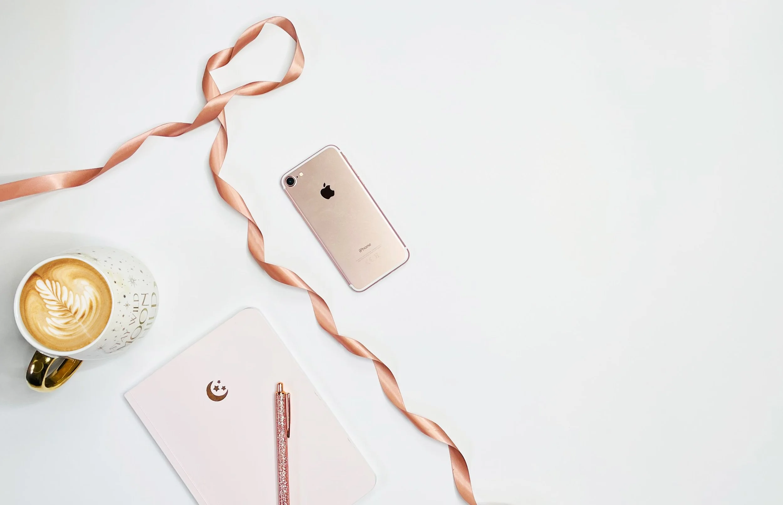 How to Change iPhone Status Bar to a Cute Icon