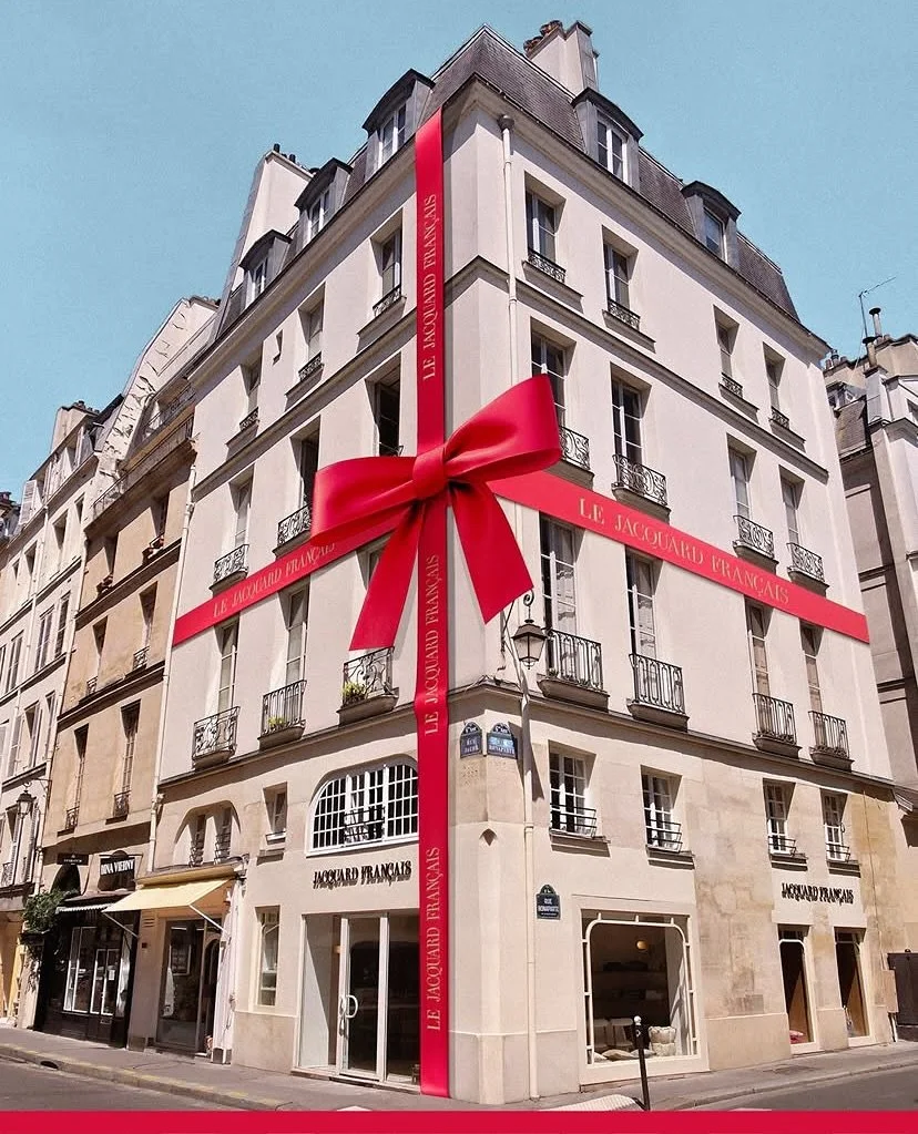 Le Jacquard Francais is wrapping up made-to-measure tablecloth orders for pre-Christmas delivery&hellip; soon.

The new collection samples and Christmas 2025 designs have arrived so it&rsquo;s as easy as measuring your tabletop and we will be happy t