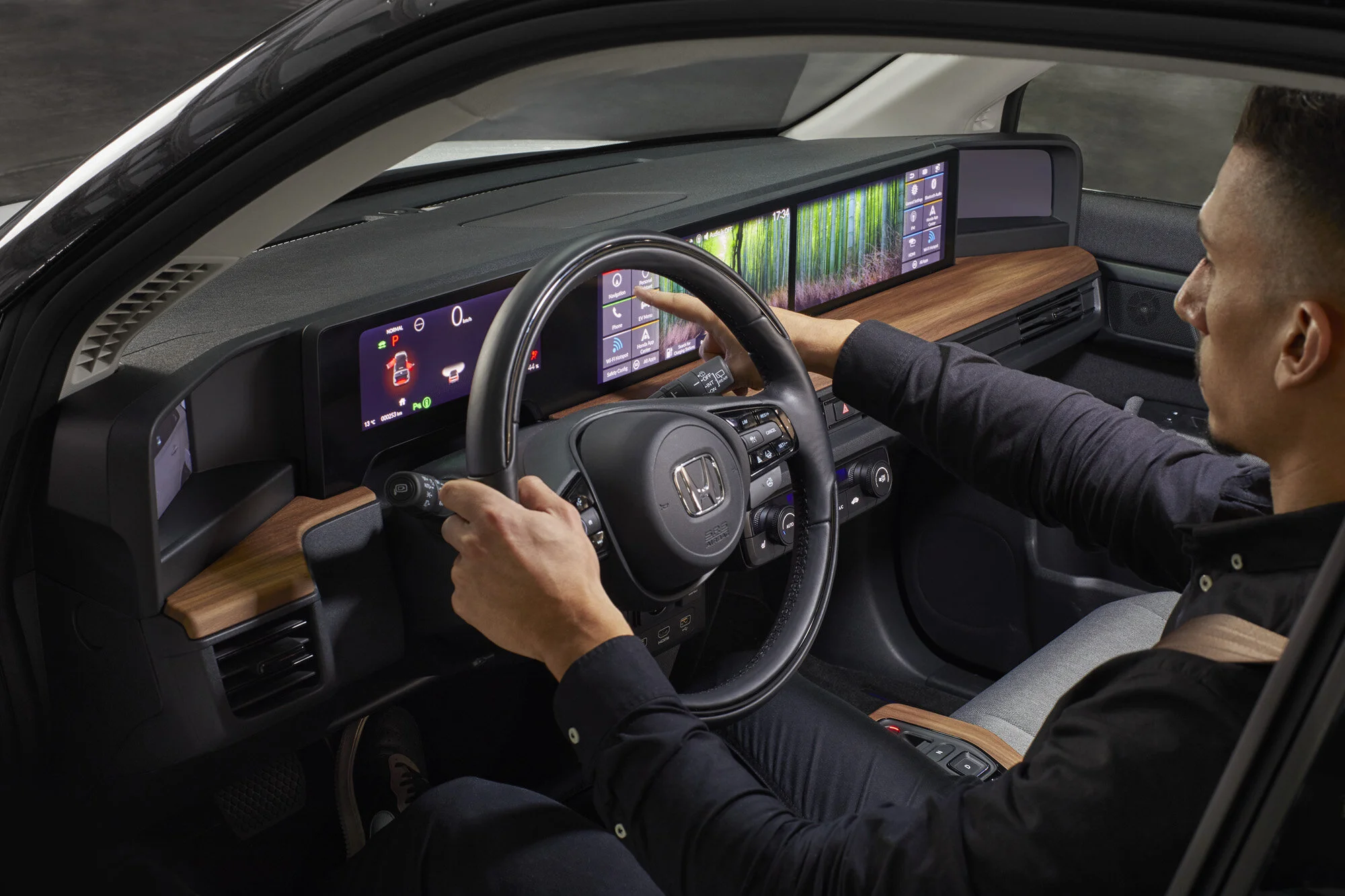 MattHowell_Honda_e_interior.jpg