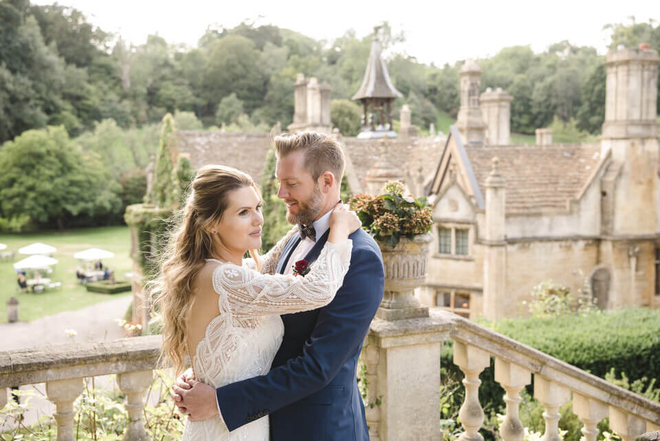 Autumn wedding in Castle Coombe