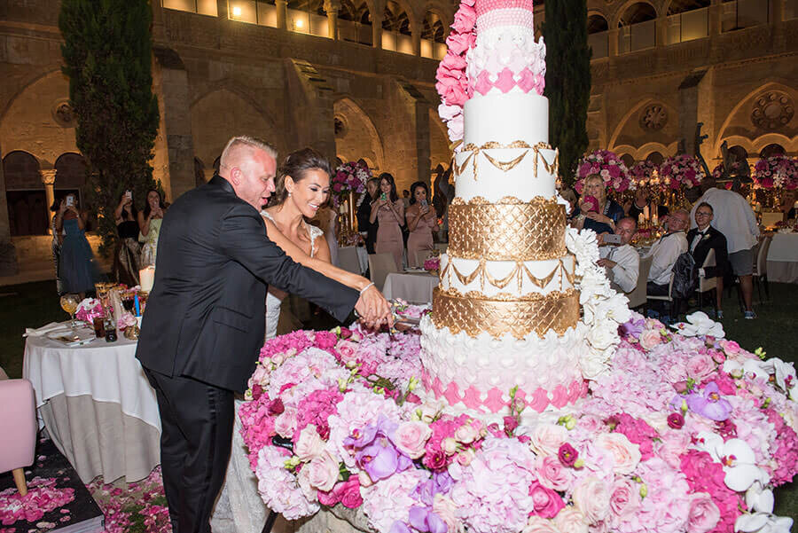 spain wedding cake 1.jpeg