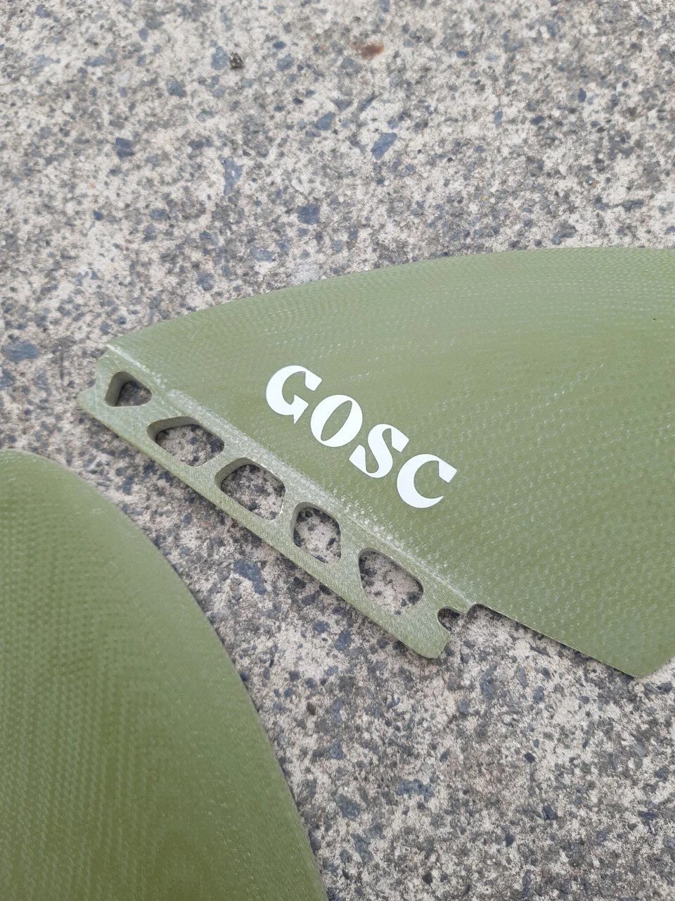 khaki2.jpg