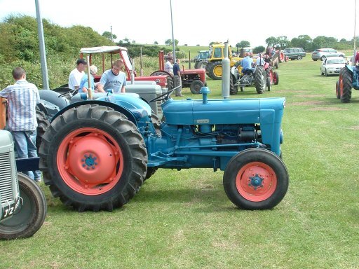 tractors8.jpg