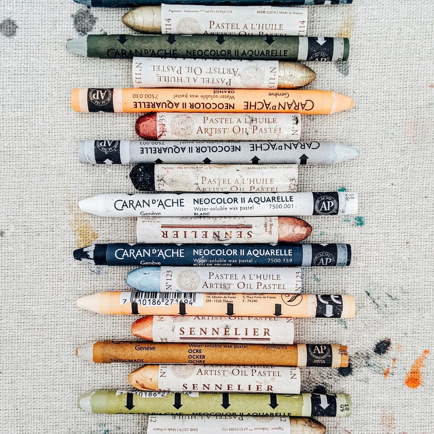 What are some of your favorite ways to get inspired?

Sometimes just getting out some art supplies and just holding them (or arranging them!) makes me think of something that I'd like to try. Other times I need to get outside and be out in nature. An