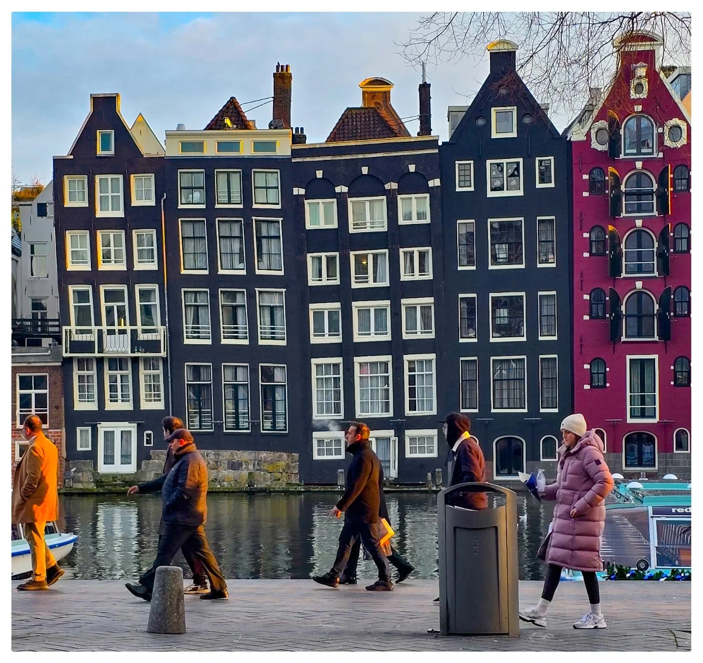 The architecture in Amsterdam is amazing. No idea how some of it is still standing. Beautiful city, fantastic trip. 
.
.
#Amsterdam #goneonholidaybymistake