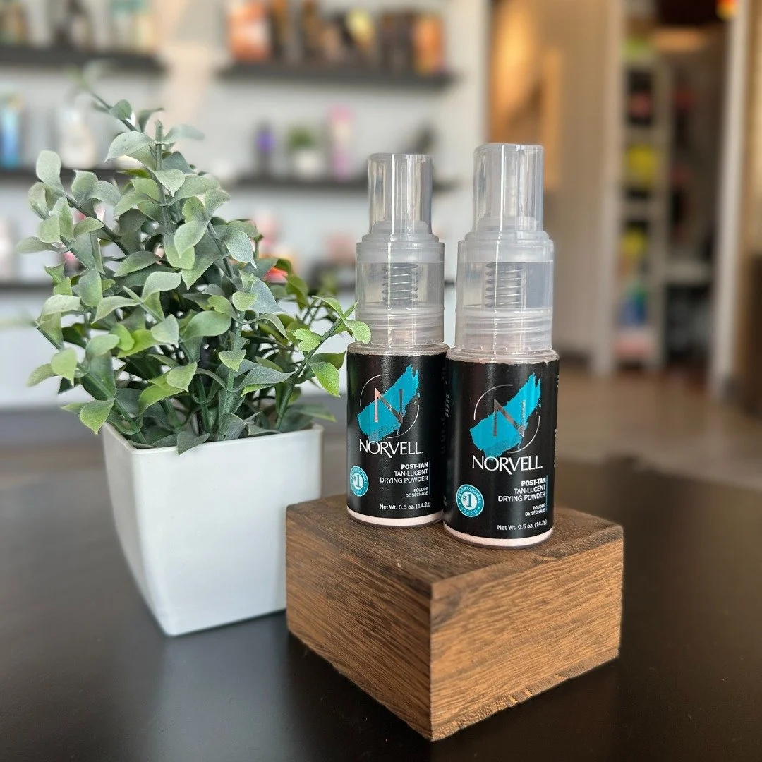 ✨ No more sticky tans ✨
Meet your spray tan&rsquo;s new BFF &ndash; Norvell Post-Tan Drying Powder! 🌸

This magic powder:
✅ Instantly absorbs moisture
✅ Prevents that dreaded &ldquo;tan rub-off&rdquo;
✅ Leaves skin silky + fresh all day

Think of it