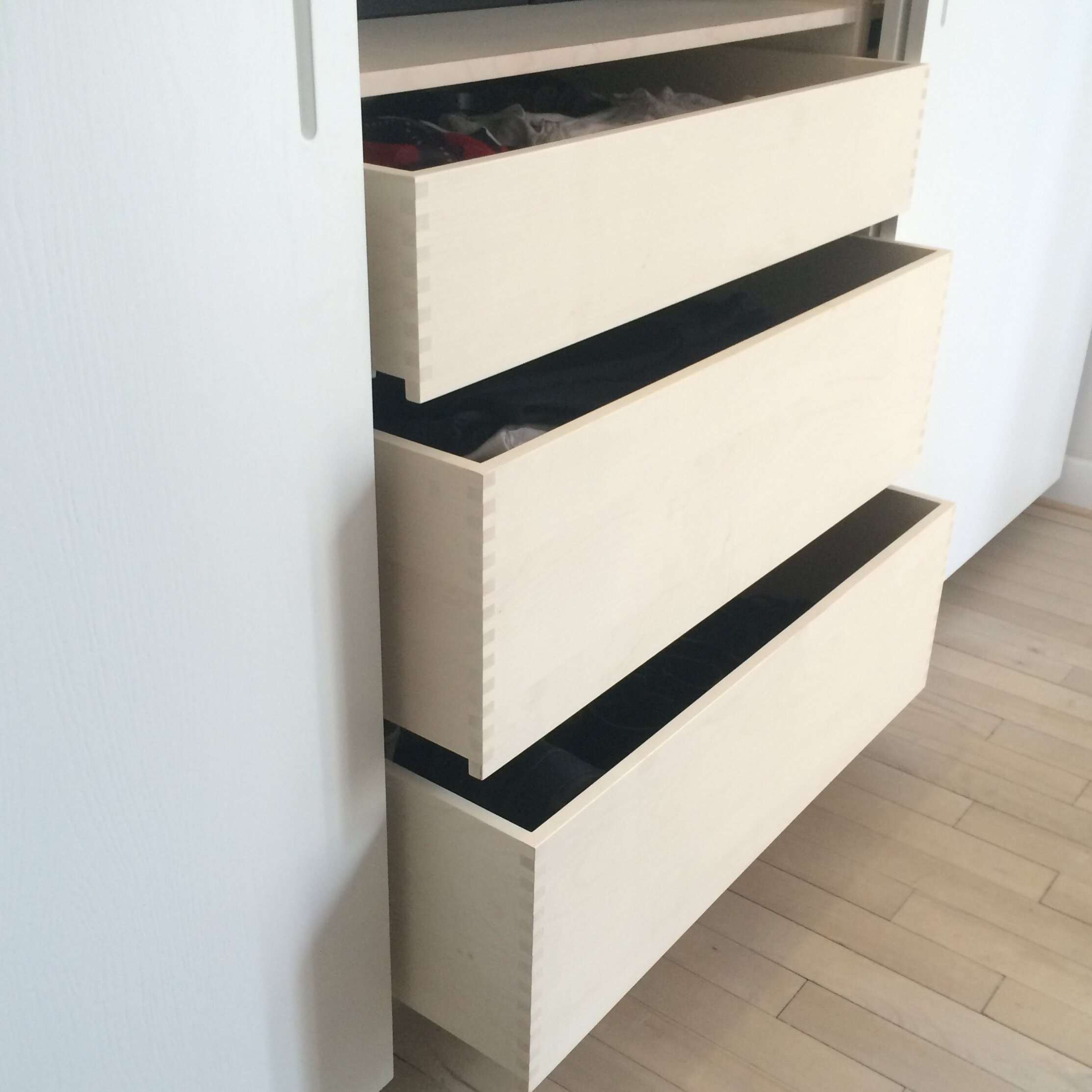 snedker-garderobe-02.jpg