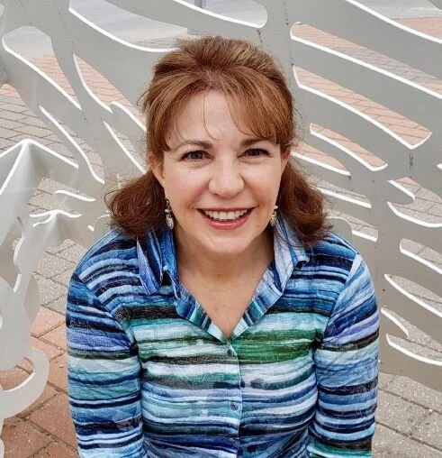 Diana fox headshot.jpeg