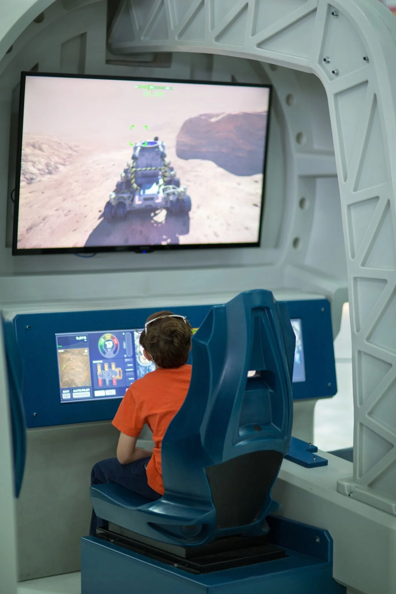 FLY capsule & video.jpeg