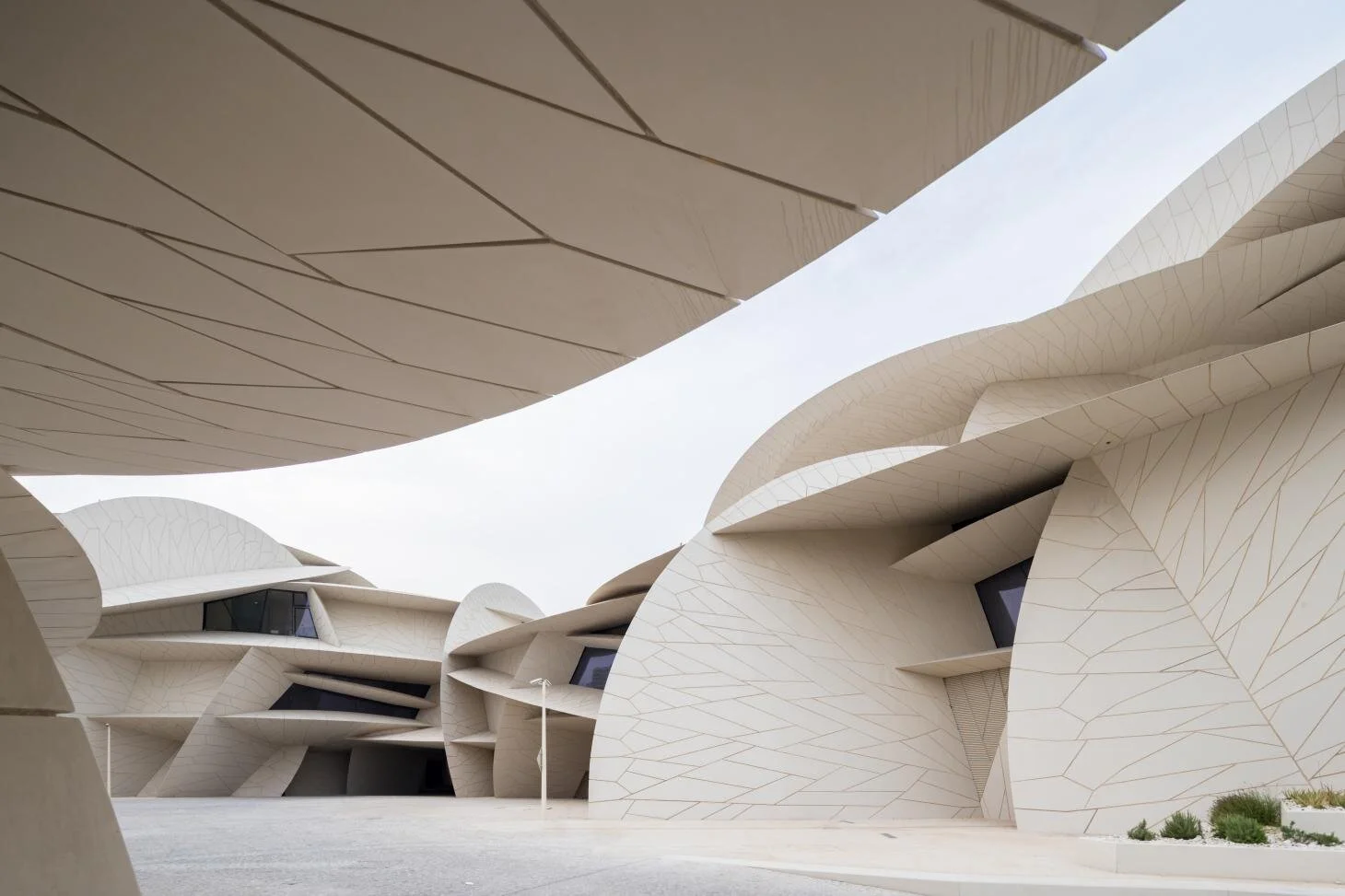 3._ciwan_baan_ateliersjeannouvel_doha_nmoq_0.jpg