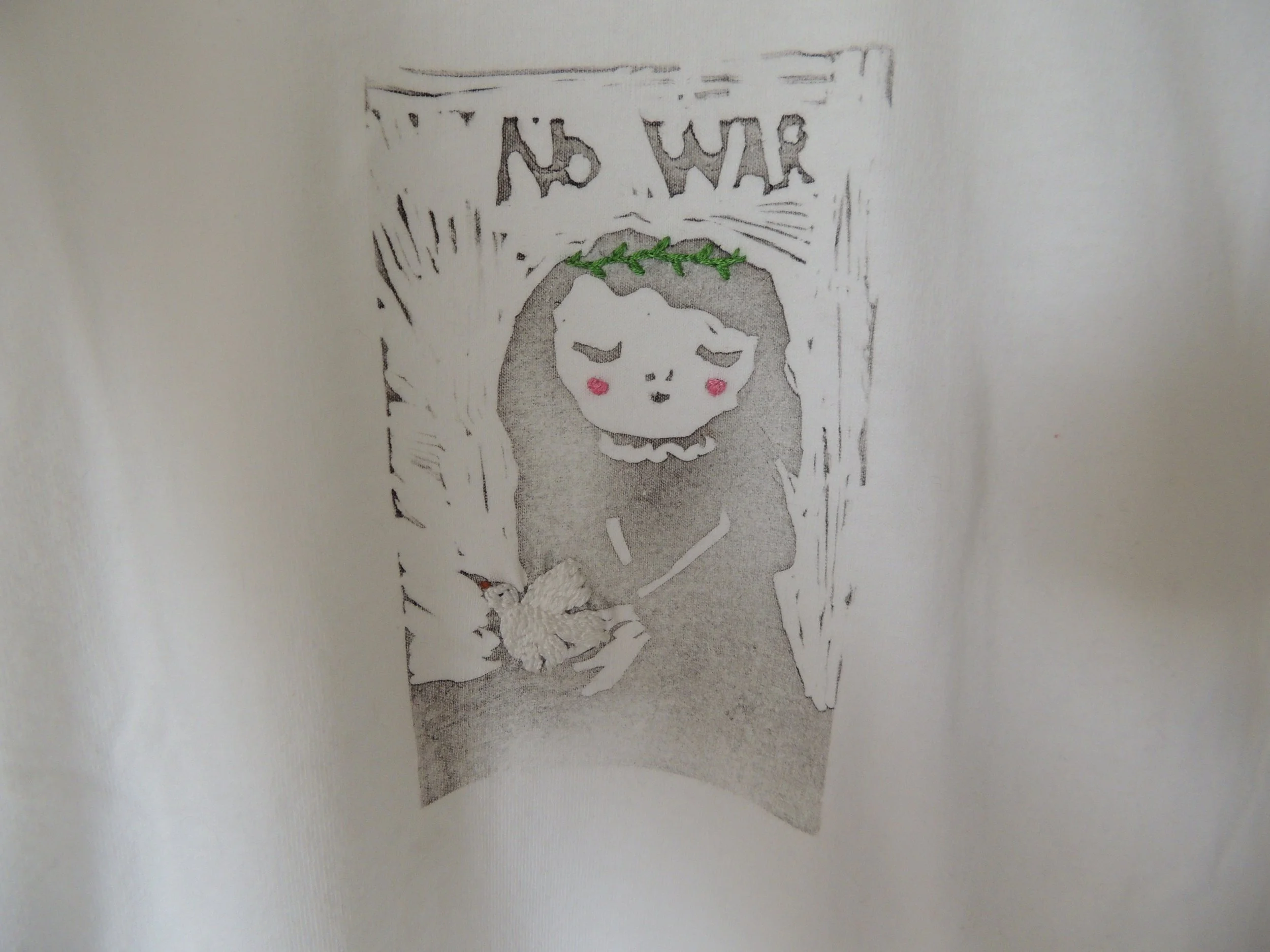 No War XXL Cotton T-Shirt